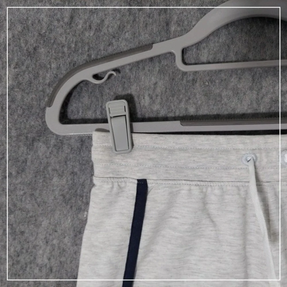 Converse Shorts Girls XL Gray Athletic‎ Drawstring Running Gym Lounge Activewear